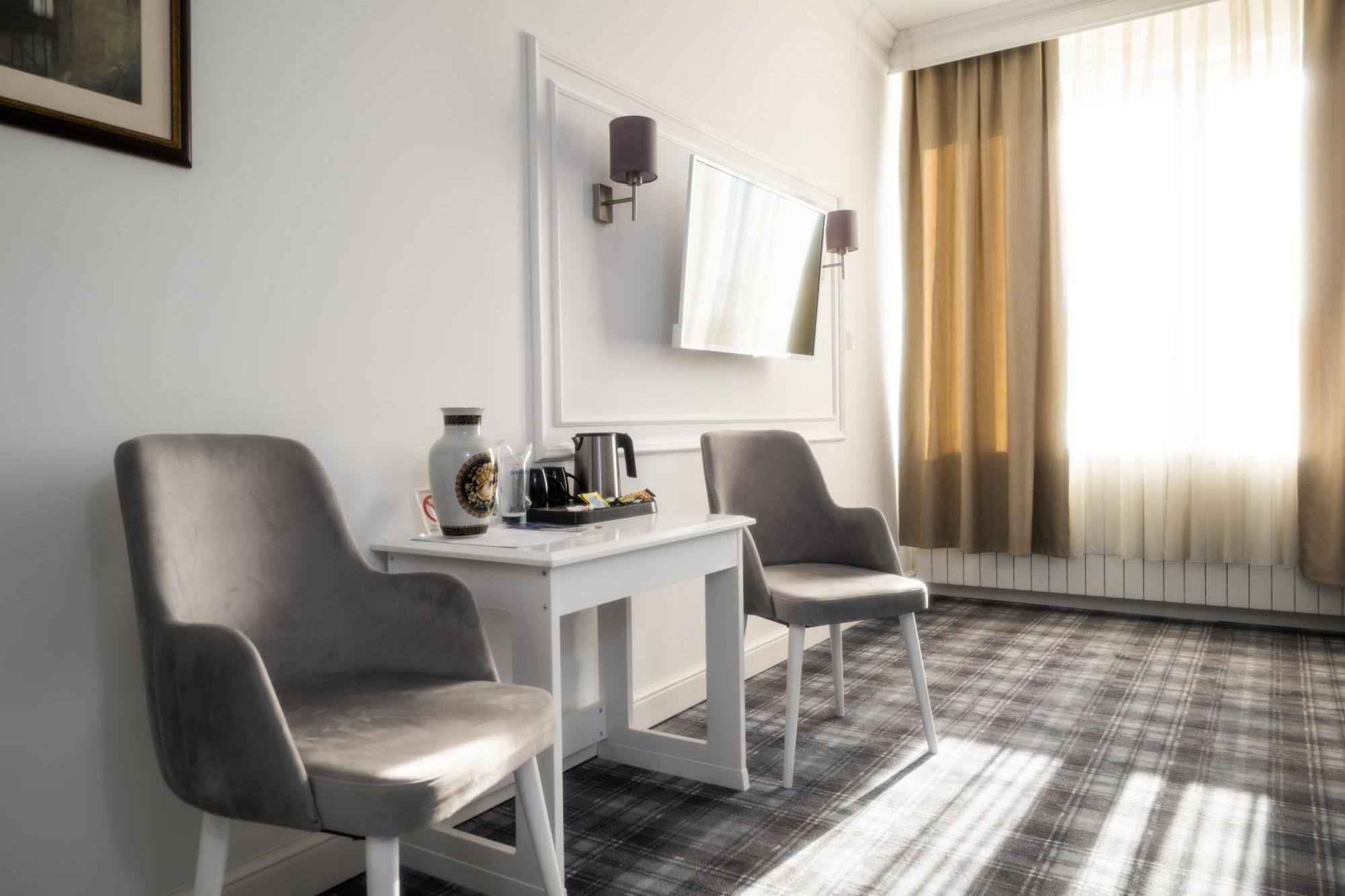 Hotel Mio City Kula Extérieur photo